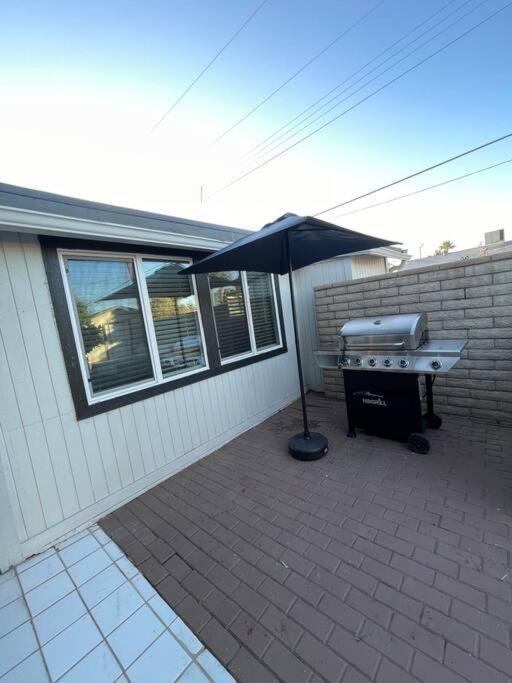 New Midtown Modern Studio With Backyard Phoenix Dış mekan fotoğraf