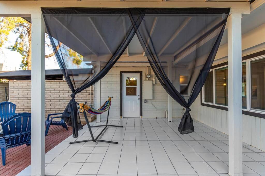 New Midtown Modern Studio With Backyard Phoenix Dış mekan fotoğraf