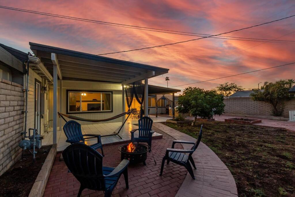 New Midtown Modern Studio With Backyard Phoenix Dış mekan fotoğraf