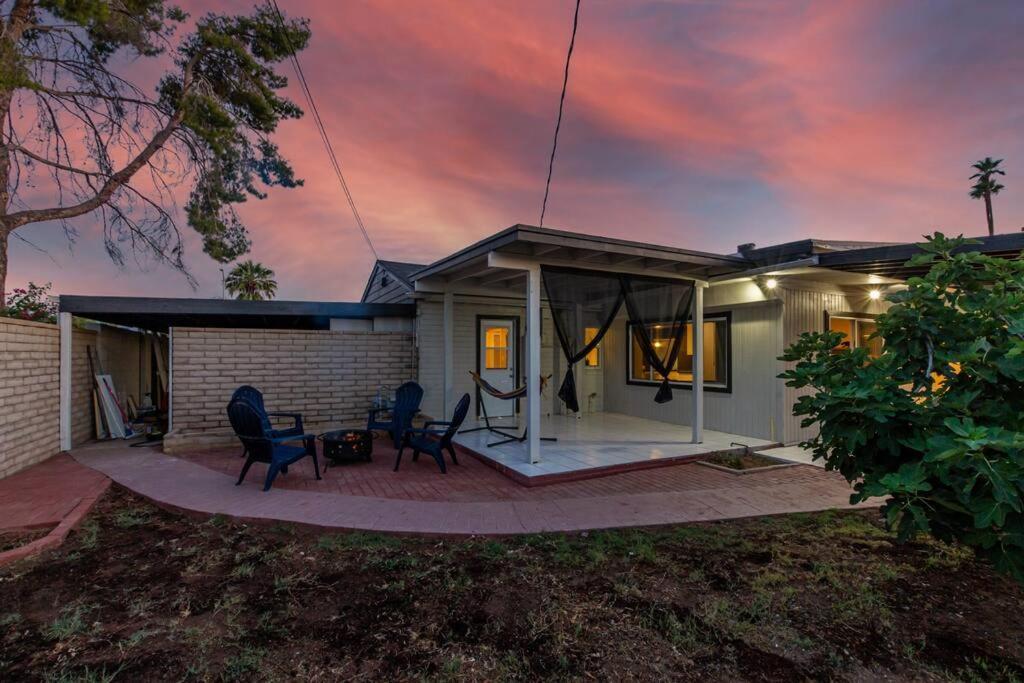 New Midtown Modern Studio With Backyard Phoenix Dış mekan fotoğraf